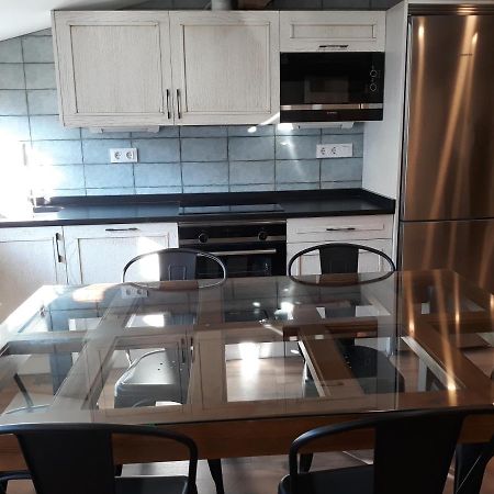 Plaza Catedral Jaca Apartman Kültér fotó
