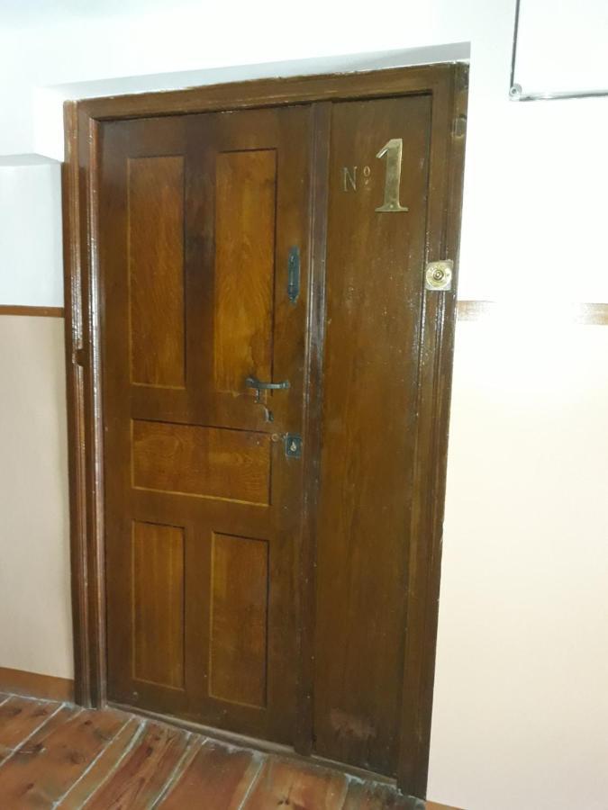 Plaza Catedral Jaca Apartman Kültér fotó