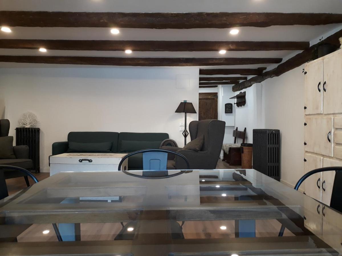 Plaza Catedral Jaca Apartman Kültér fotó
