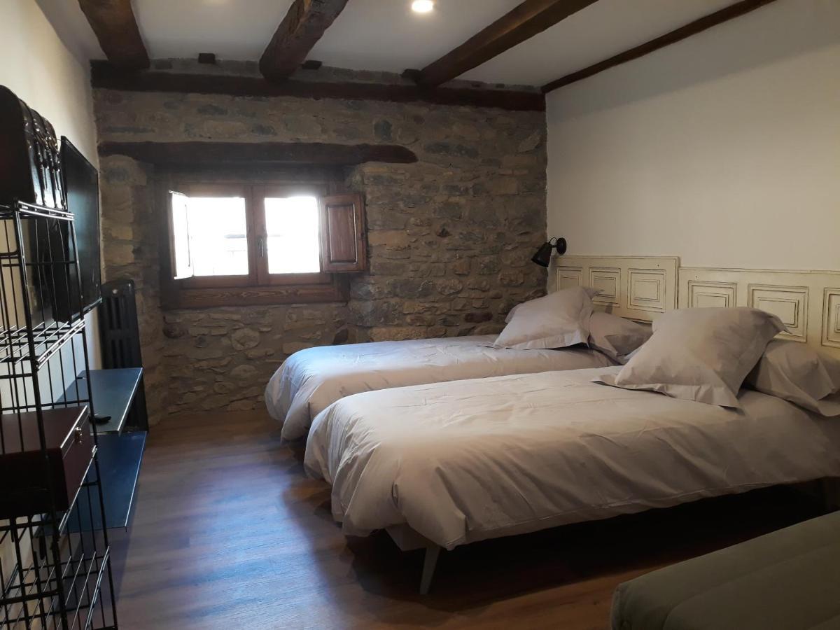 Plaza Catedral Jaca Apartman Kültér fotó